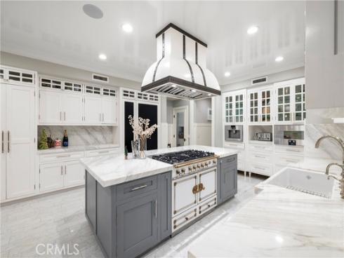 19531  Peninsula  , Huntington Beach, CA