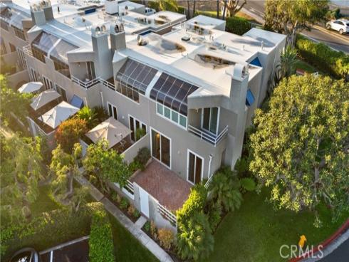 3408  Sparkler  , Huntington Beach, CA