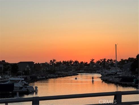 3408  Sparkler  , Huntington Beach, CA