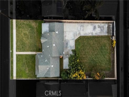 5082  Edinger  , Huntington Beach, CA