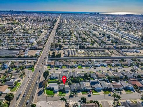 9452  Litchfield  , Huntington Beach, CA