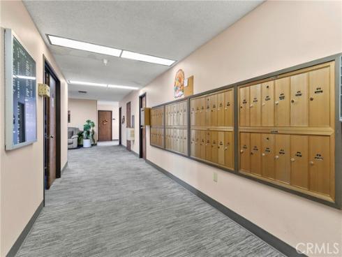 18900  Delaware  43 , Huntington Beach, CA