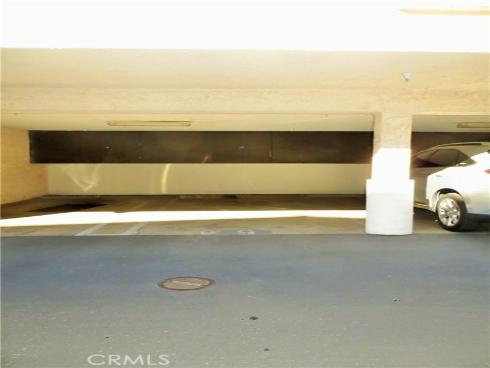 18900  Delaware  43 , Huntington Beach, CA