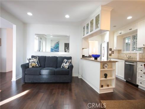 10211  Cliff   Drive, Huntington Beach, CA