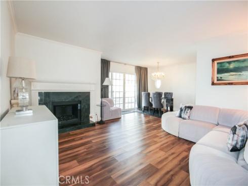 10211  Cliff   Drive, Huntington Beach, CA