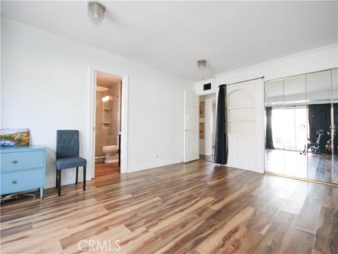 10211  Cliff   Drive, Huntington Beach, CA