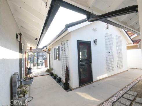 10211  Cliff   Drive, Huntington Beach, CA