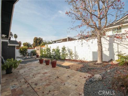 10211  Cliff   Drive, Huntington Beach, CA