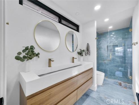 21621  Kaneohe  , Huntington Beach, CA