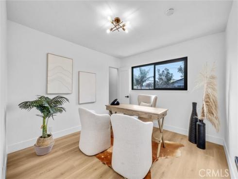 21621  Kaneohe  , Huntington Beach, CA