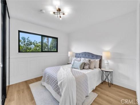 21621  Kaneohe  , Huntington Beach, CA