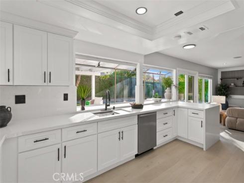 9882  Kings Canyon  , Huntington Beach, CA