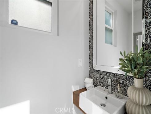 520  13th  , Huntington Beach, CA