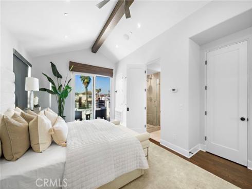 520  13th  , Huntington Beach, CA