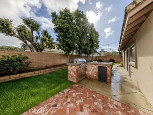 19542  Drybrook Ln.  , Huntington Beach, CA