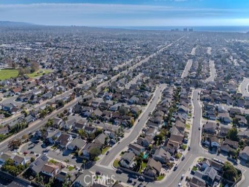 19542  Drybrook Ln.  , Huntington Beach, CA