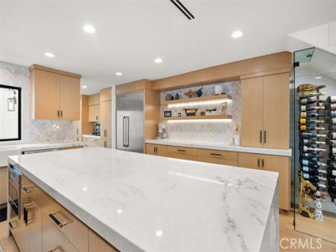 307  18th   Street, Huntington Beach, CA