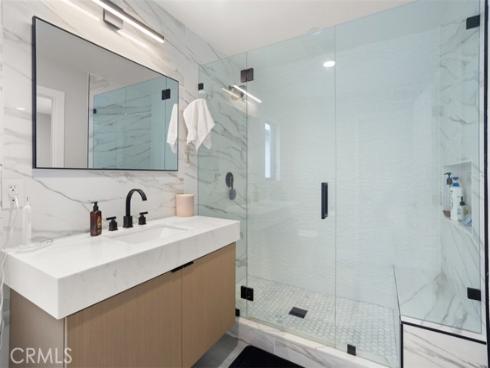 307  18th   Street, Huntington Beach, CA