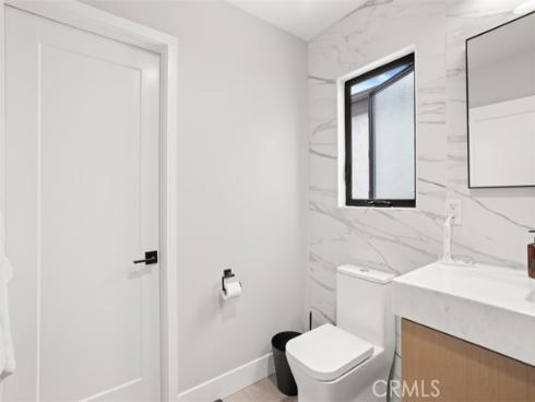 307  18th   Street, Huntington Beach, CA