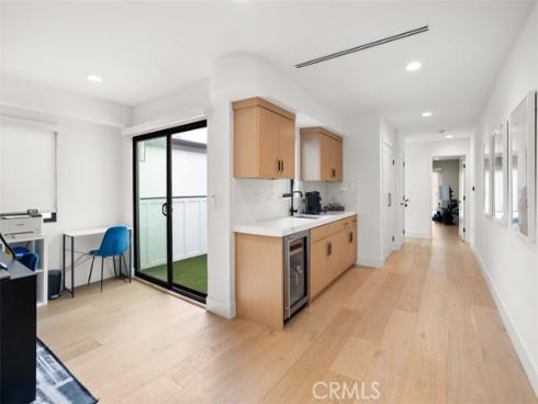 307  18th   Street, Huntington Beach, CA