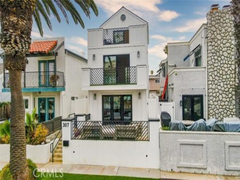 307  18th   Street, Huntington Beach, CA