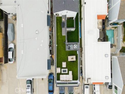 307  18th   Street, Huntington Beach, CA