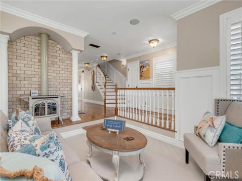 309  21st  , Huntington Beach, CA