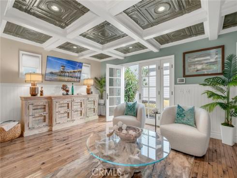 309  21st  , Huntington Beach, CA