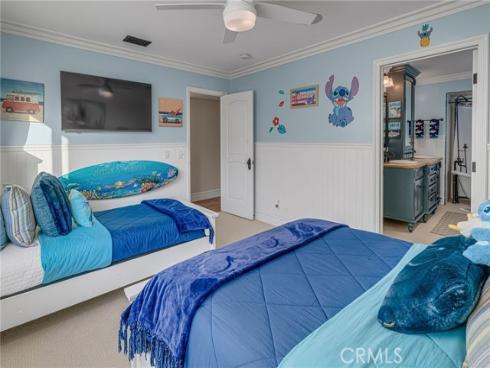 309  21st  , Huntington Beach, CA