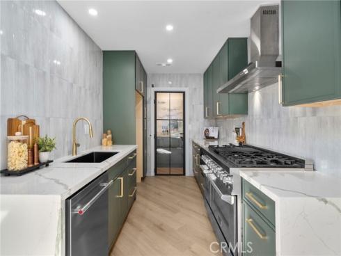 17381  Meer  , Huntington Beach, CA