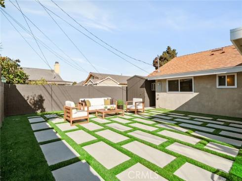 17381  Meer  , Huntington Beach, CA