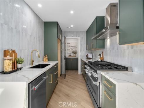 17381  Meer  , Huntington Beach, CA