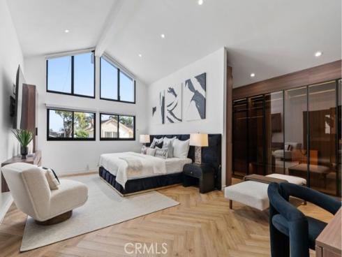 15631  Sunburst   Lane, Huntington Beach, CA