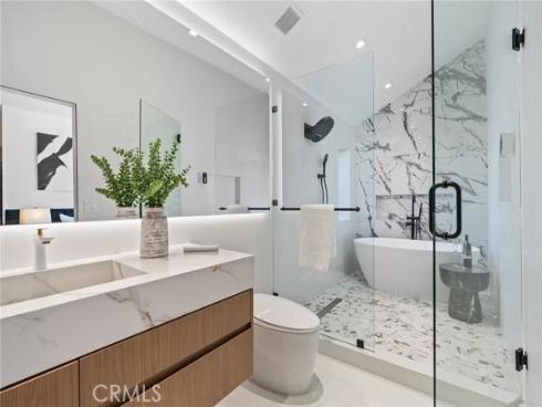 15631  Sunburst   Lane, Huntington Beach, CA