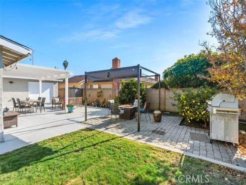 15201  Nottingham  , Huntington Beach, CA