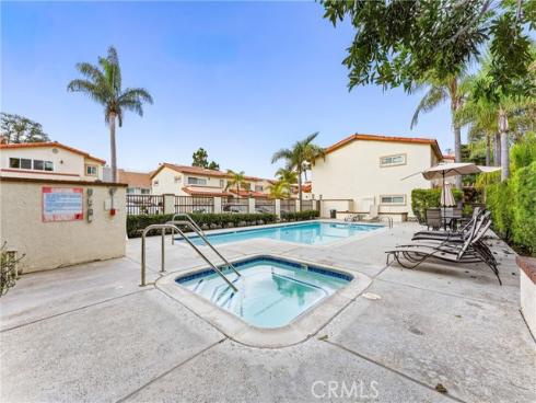 4700  Warner Avenue  112 , Huntington Beach, CA