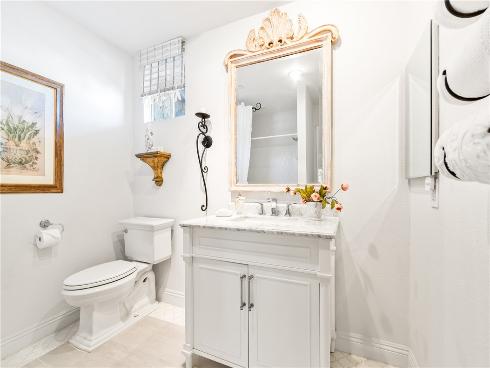 18576  Vallarta  , Huntington Beach, CA