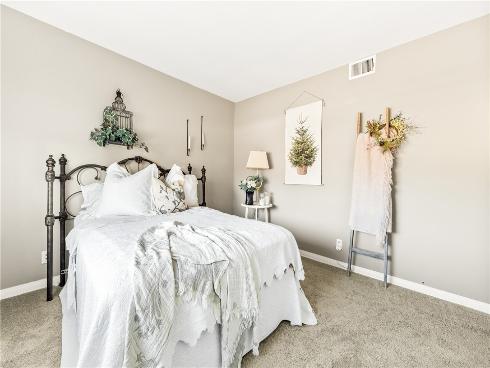 18576  Vallarta  , Huntington Beach, CA