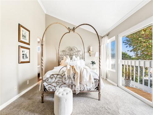 18576  Vallarta  , Huntington Beach, CA