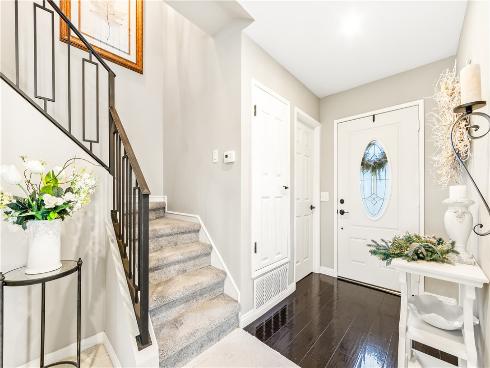 18576  Vallarta  , Huntington Beach, CA