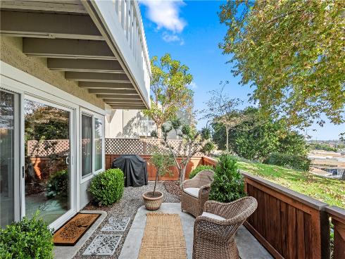 18576  Vallarta  , Huntington Beach, CA