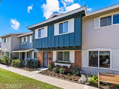 19844  Berkshire  , Huntington Beach, CA