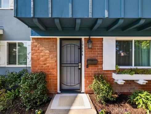 19844  Berkshire  , Huntington Beach, CA