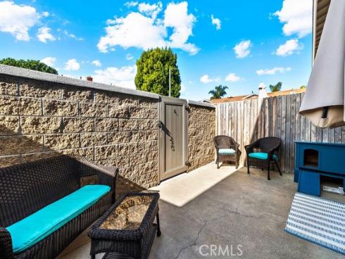 19844  Berkshire  , Huntington Beach, CA