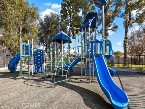 19844  Berkshire  , Huntington Beach, CA