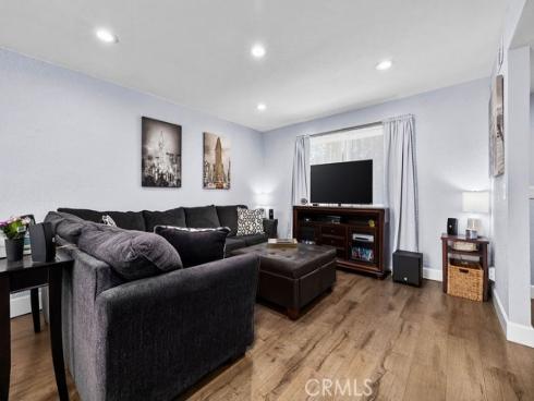 19844  Berkshire  , Huntington Beach, CA