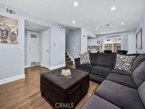 19844  Berkshire  , Huntington Beach, CA