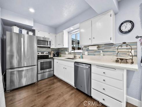 19844  Berkshire  , Huntington Beach, CA