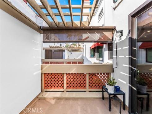 19481  Pompano  110 , Huntington Beach, CA