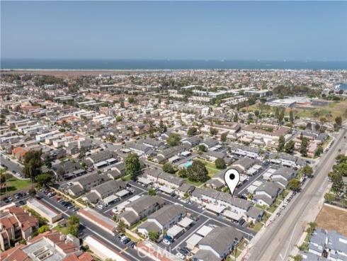 16509  Caballero  30B  Lane, Huntington Beach, CA